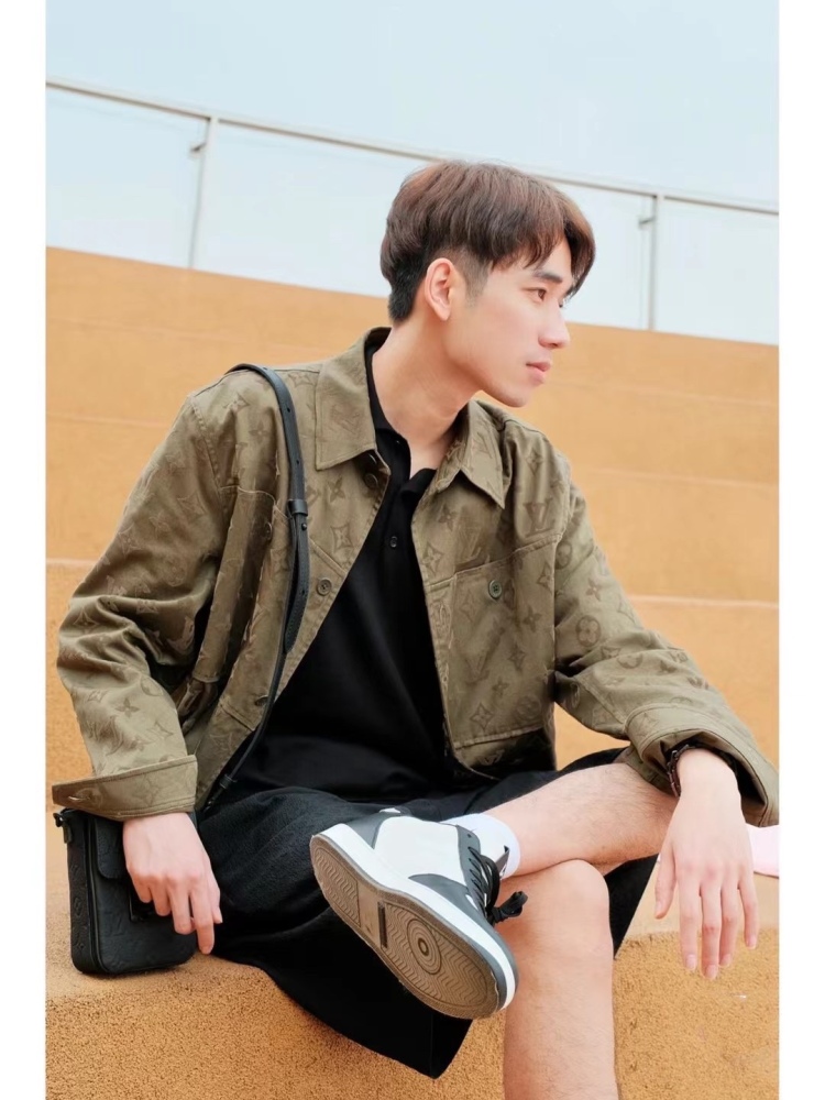 香港高仿衣服 LOUIS VUITTON 路易威登 夾克襯衫 奢侈品