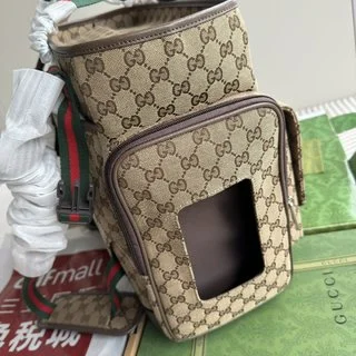Gucci經典GG帆布母婴背包 - 實用與風格的完美結合