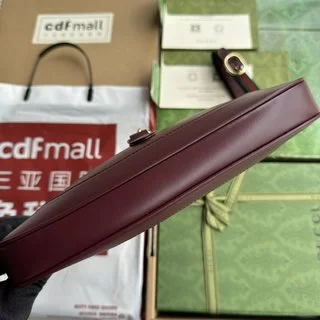 古奇Jackie系列小型肩背包 - 頂級皮革與時尚設計的完美結合