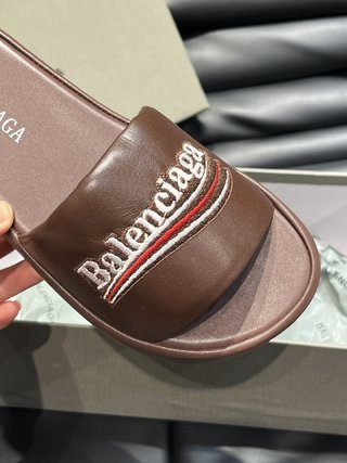 Balenciaga情侶款厚底拖鞋 - 時尚可樂刺繡牛皮設計
