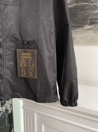 LV雙變風格精製夾克 | 靈活穿搭的時尚選擇