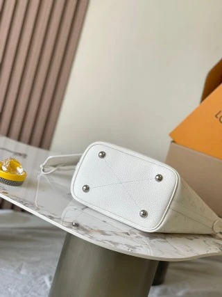 復刻 LV Bella 小号手袋｜白色動態芯片版高仿奢侈品包包