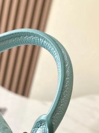 復刻 LV Nano Madeleine 手袋｜藍色芯片版高仿奢侈品包包