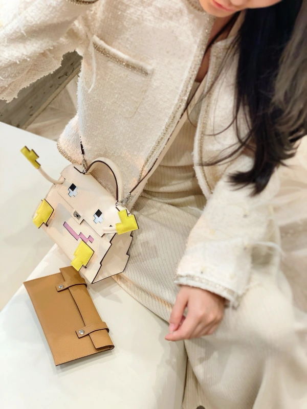 【頂級高仿復刻】Hermès Kelly Doll Picto 奶油白｜1:1復刻千禧娃娃