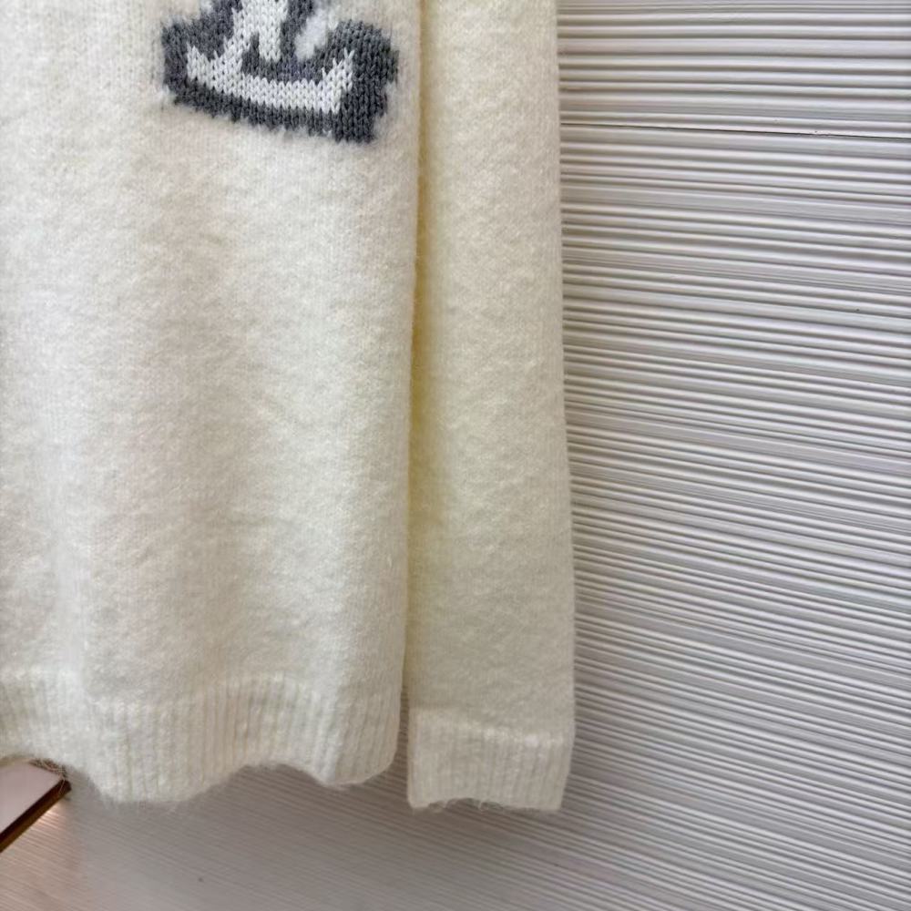 香港高仿衣服 Louis Vuitton SS25 男士春夏系列 純色字母嵌花套頭毛衣 男款 白色