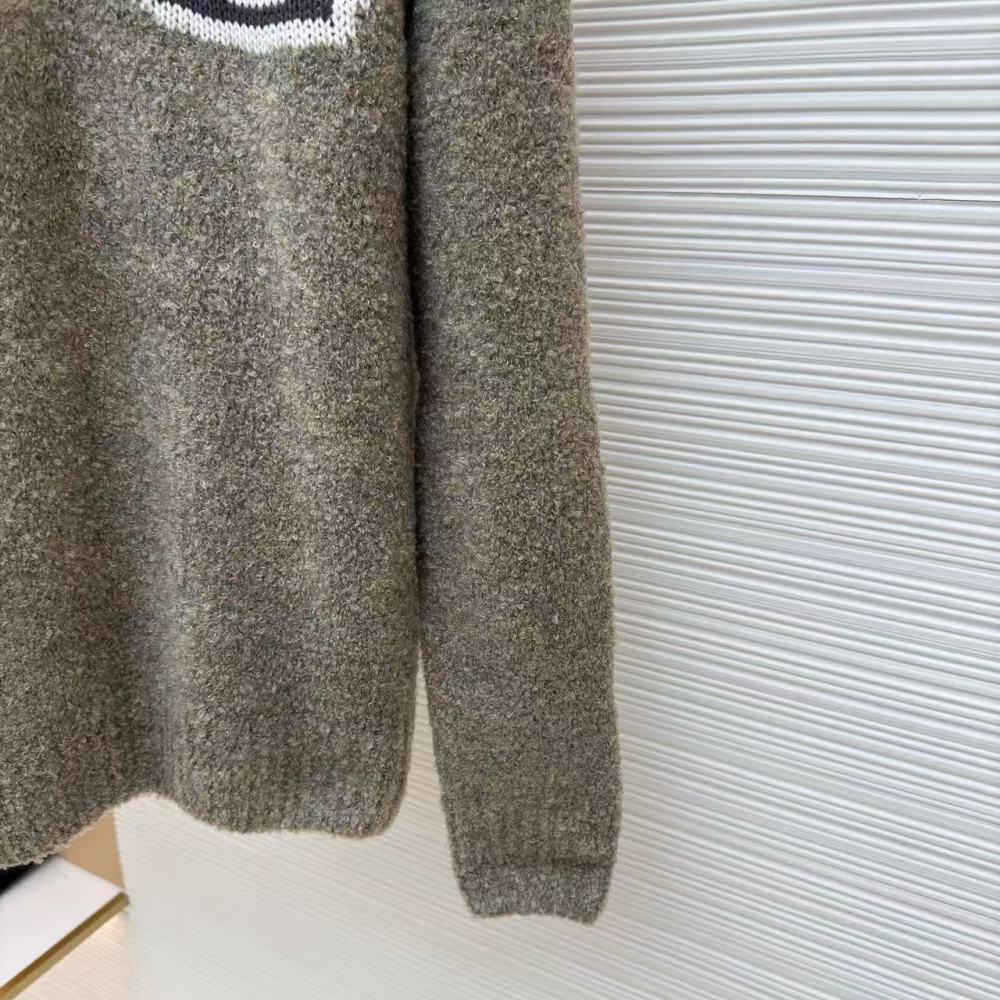 香港高仿衣服 Louis Vuitton FW23 字母印花圓領長袖毛衣 男款 淺棕色