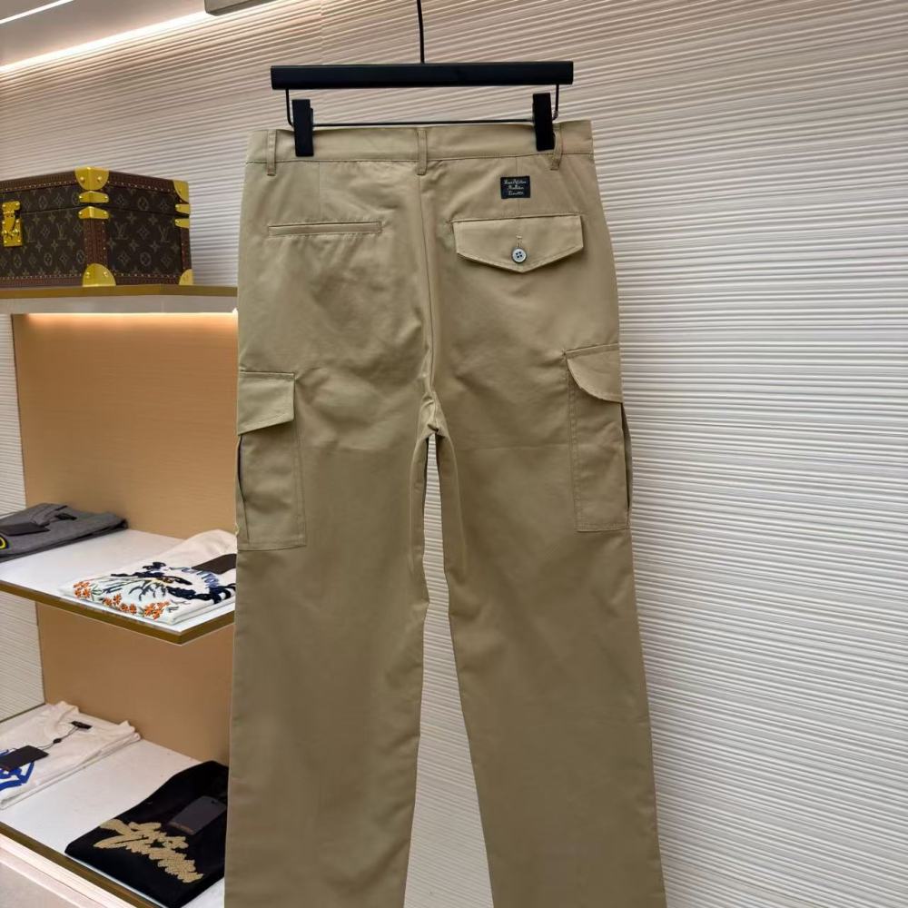 香港高仿衣服 Louis Vuitton SS26 多口袋設計長褲工裝褲 男款