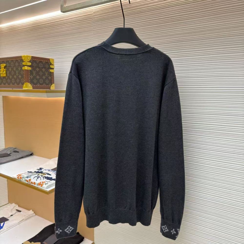 香港高仿衣服 Louis Vuitton 山羊絨套頭衫 灰色 男女同款