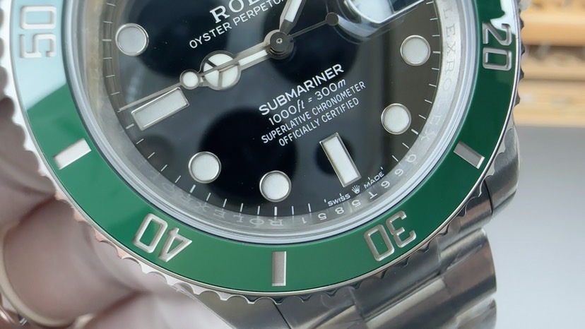 VS 廠 綠水鬼 錶盤字體工藝 6 點位 SWISS MADE 細節展示