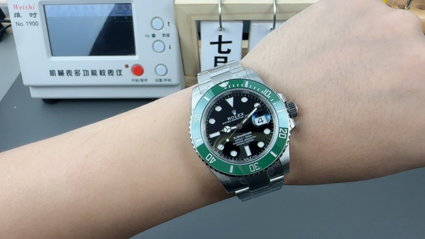 VS 廠 綠水鬼 41mm 上手佩戴效果圖 腕間實拍