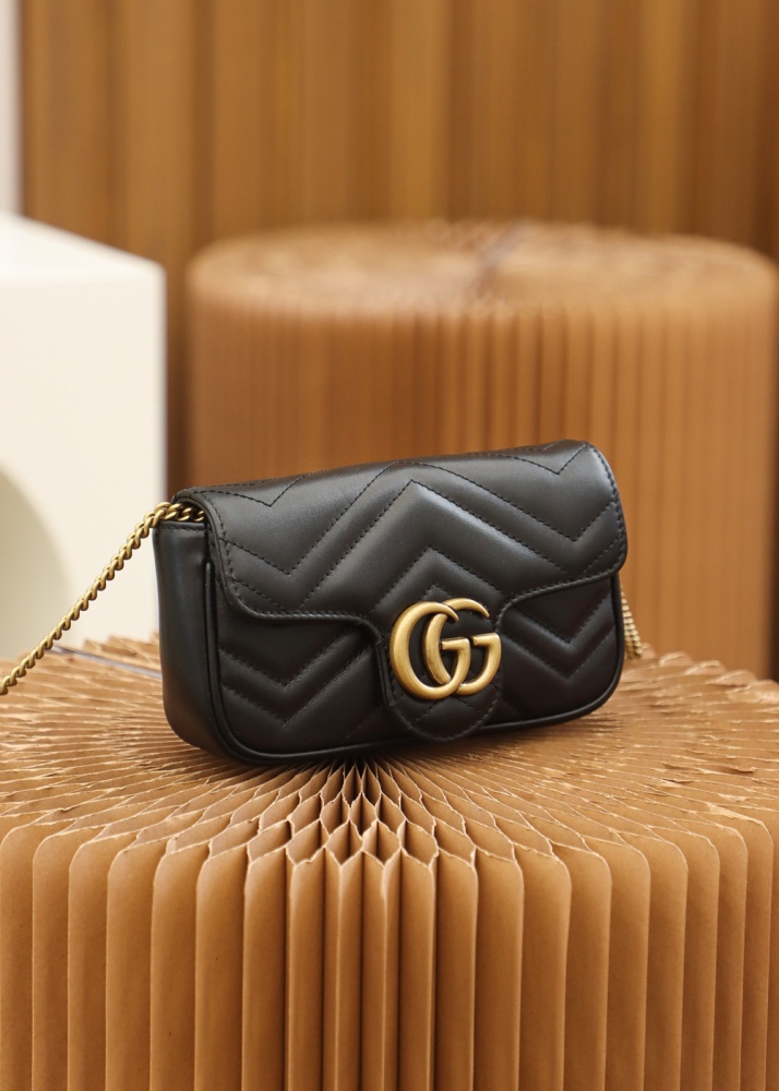 Gucci GG  Marmont 鏈條包 黑色 主視圖