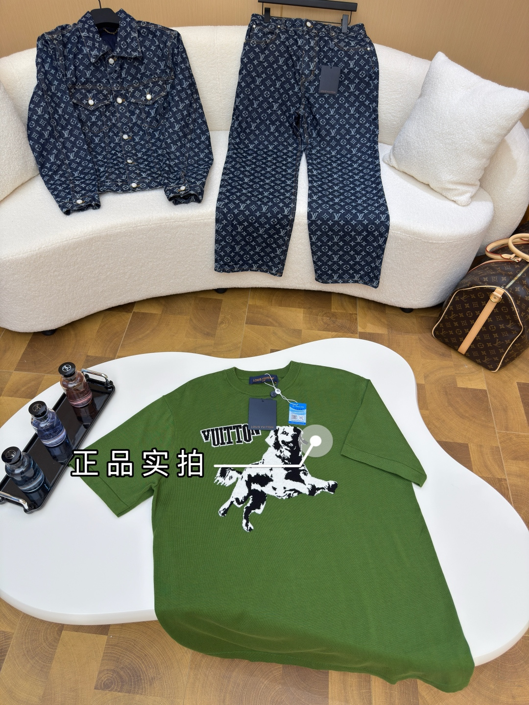 LV菲董金毛小狗短袖 正版實拍圖