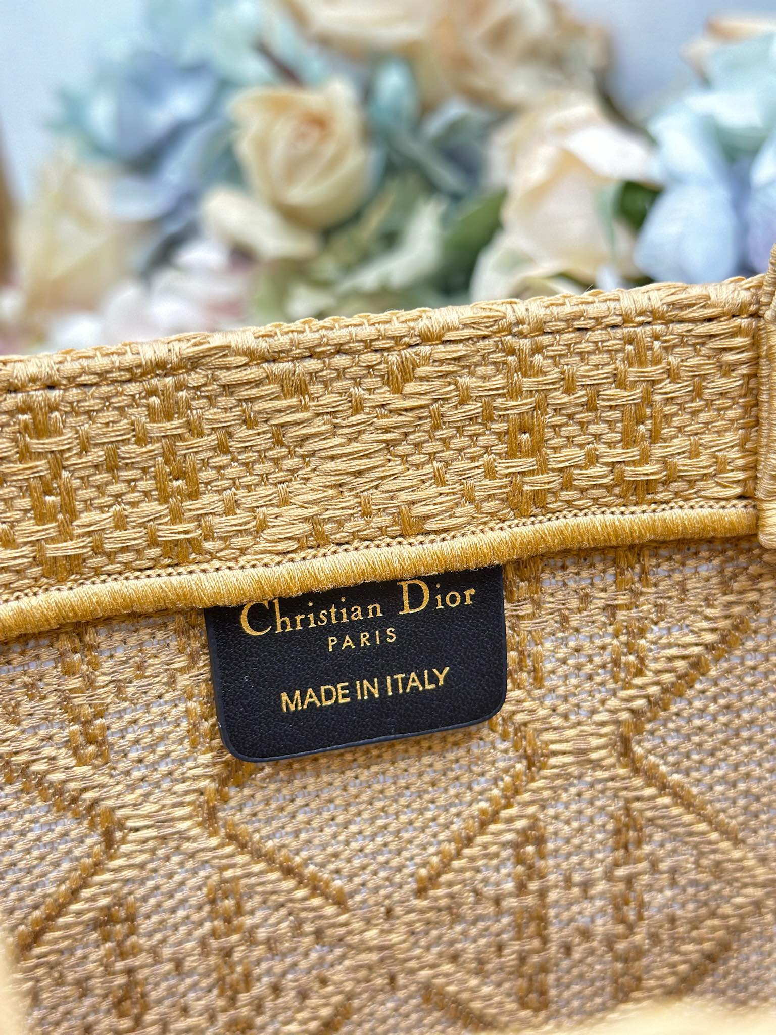 頂級復刻Dior Book Tote 酒椰草托特包 蜜蜂黃 細節圖