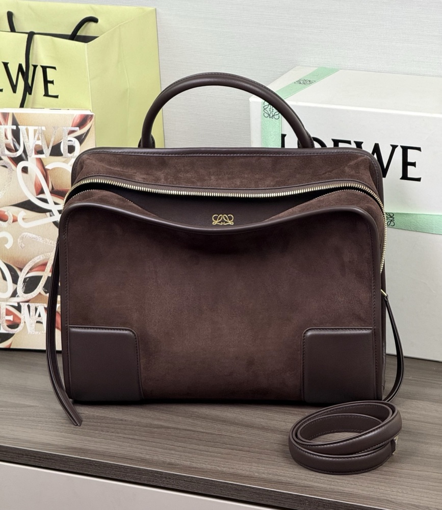 正面全景展示 LOEWE大号 Amazona 180 绒面革手袋 頂級復刻