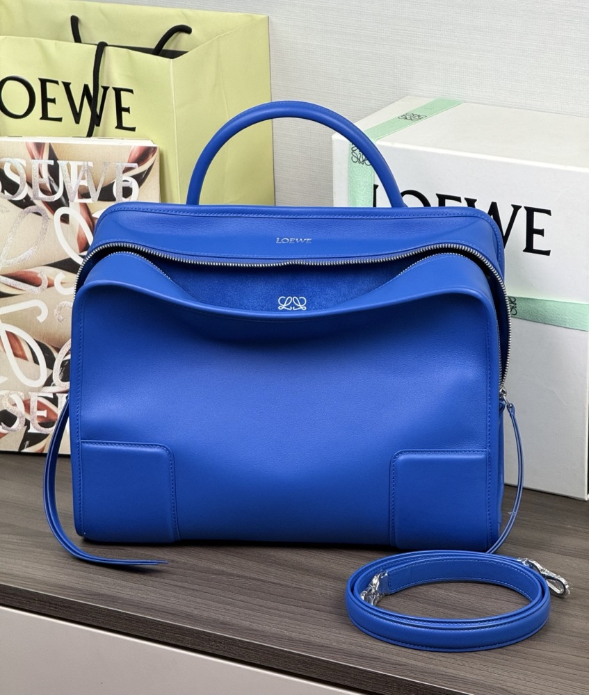 正面全景展示 LOEWE大号 Amazona 180 牛皮革手袋 頂級復刻