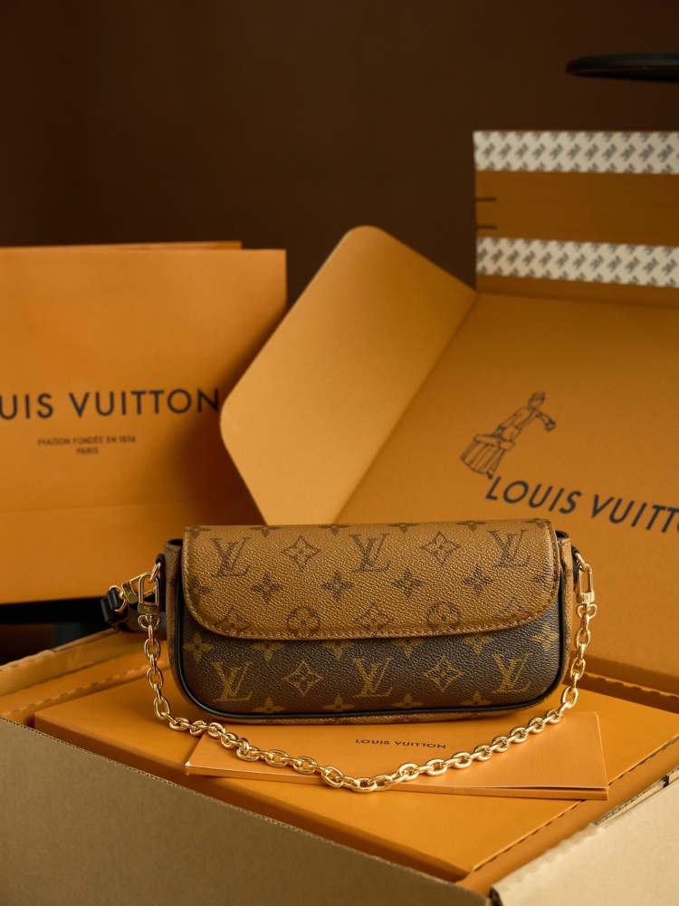 正面全景展示 LV M26587 手袋 頂級復刻