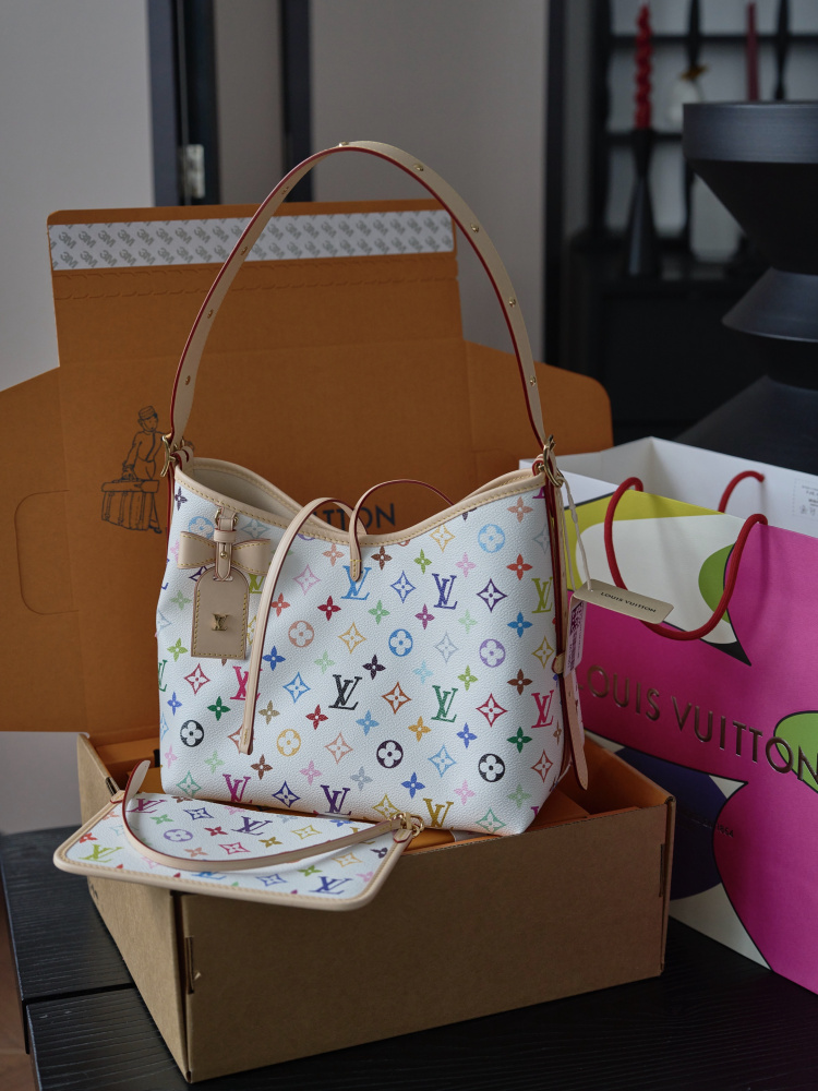 正面全景展示 LV M13661 CARRYALL 小號手袋 頂級復刻