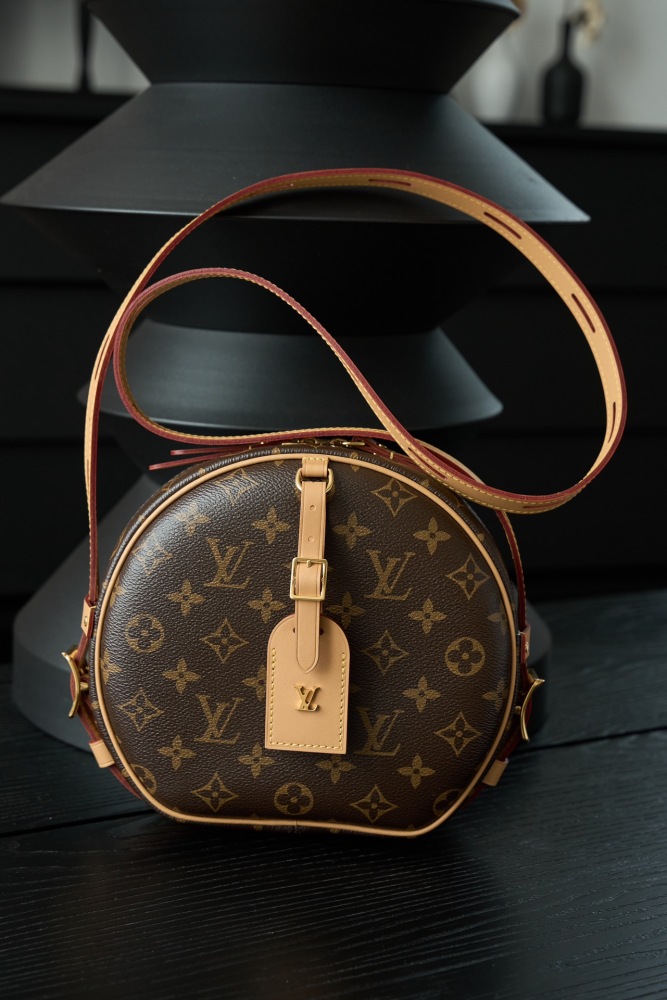正面全景展示 LV M45647 手袋 頂級復刻