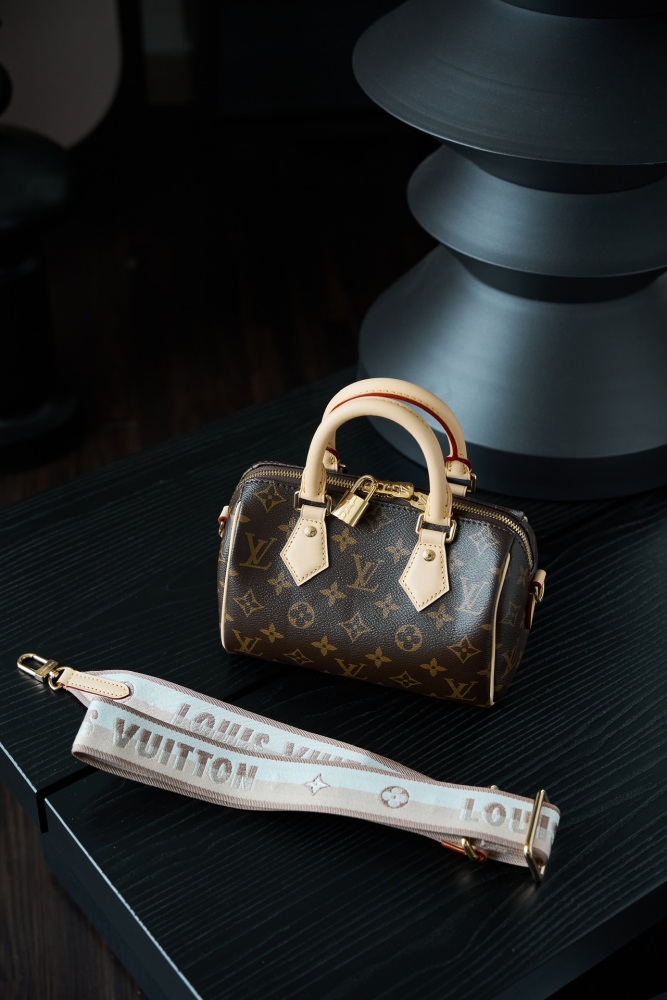 正面全景展示 LV M46222 SPEEDY 手袋 頂級復刻
