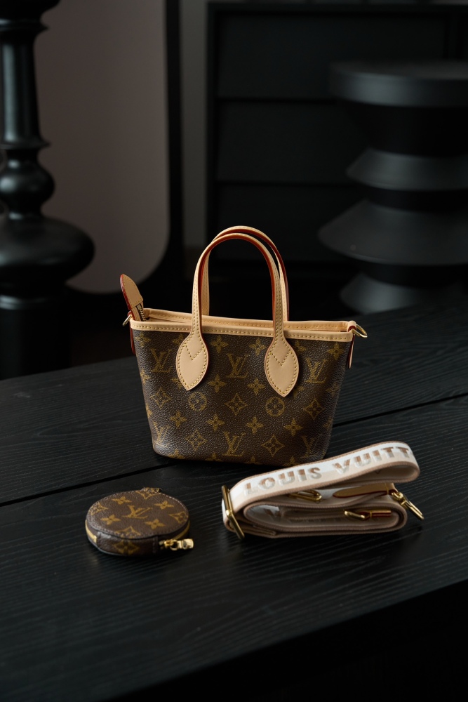正面全景展示 LV M46705 NEVERFUL 手袋 頂級復刻