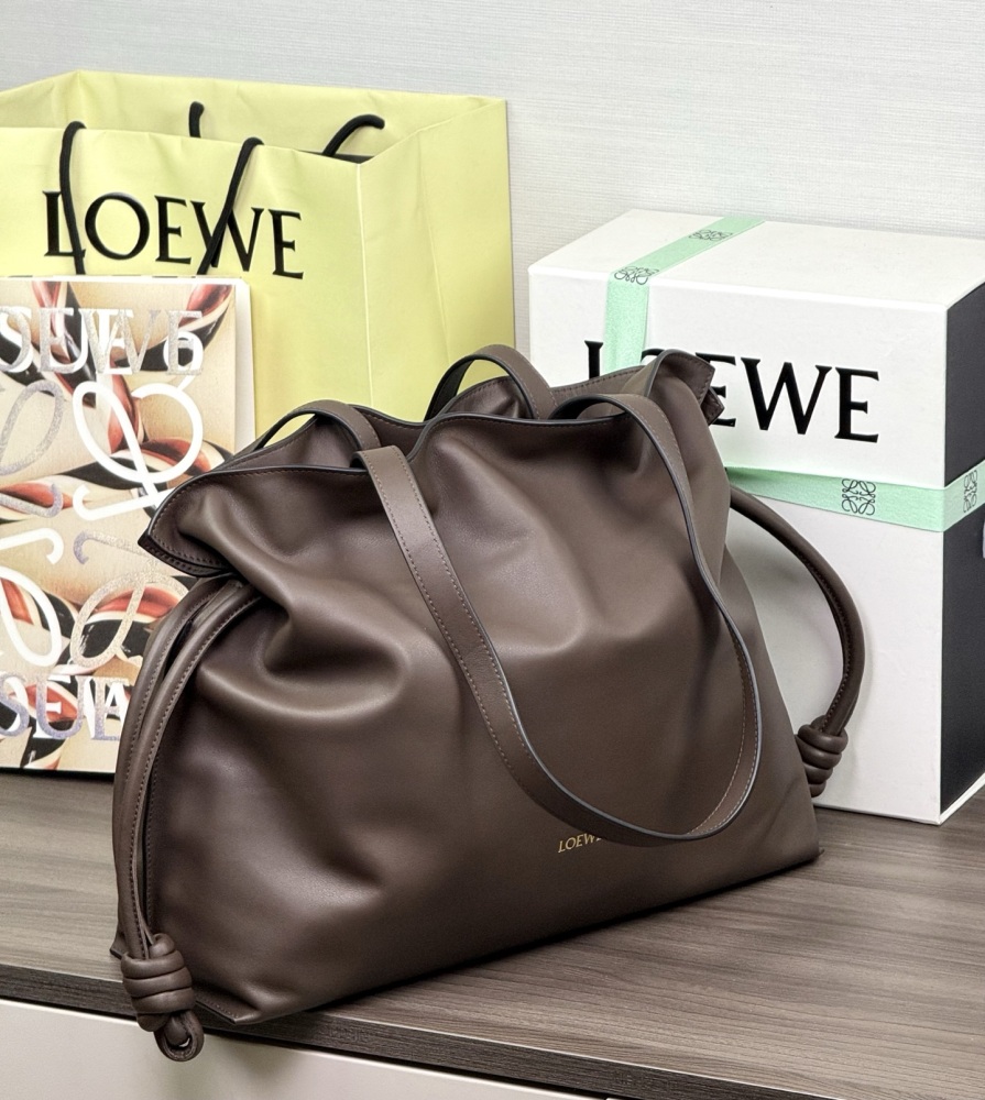 背面細節 LOEWEFlamenco 福袋 頂級復刻