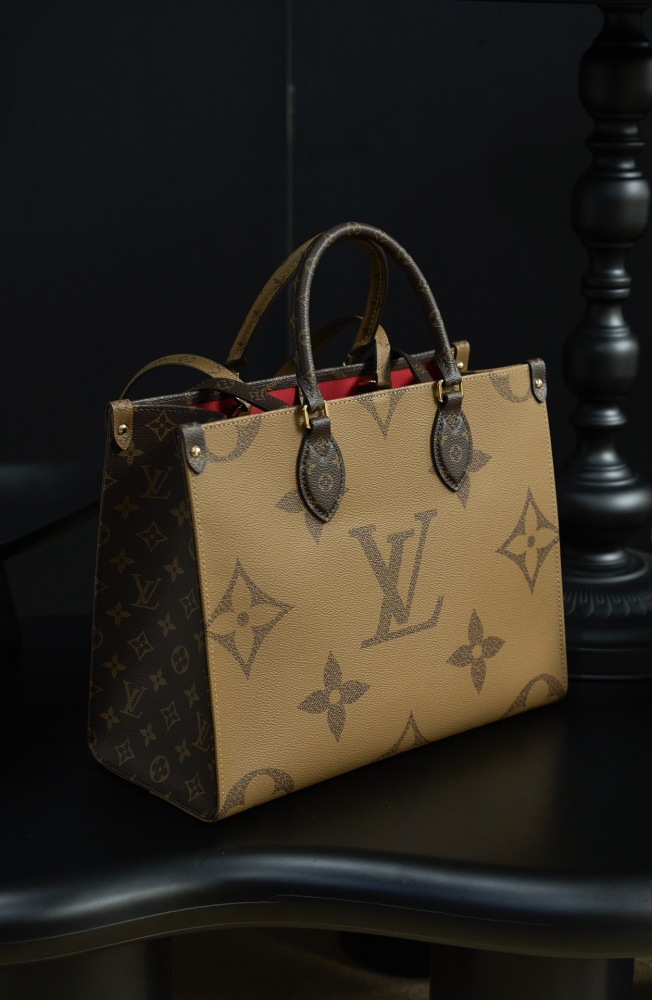 背面細節 LV M45039 中號手袋 頂級復刻