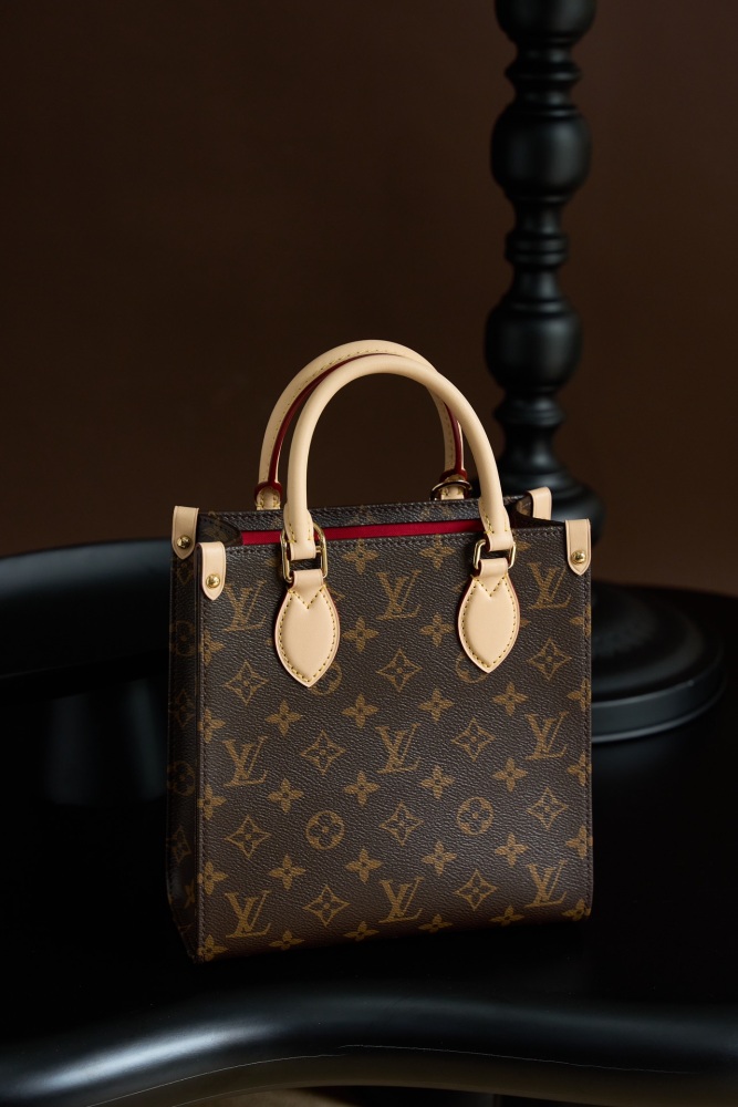 LV M45847 手袋