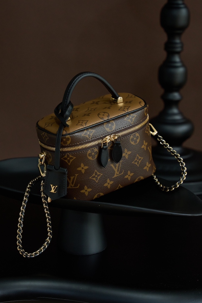 正面全景展示 LV M45165 手袋 頂級復刻