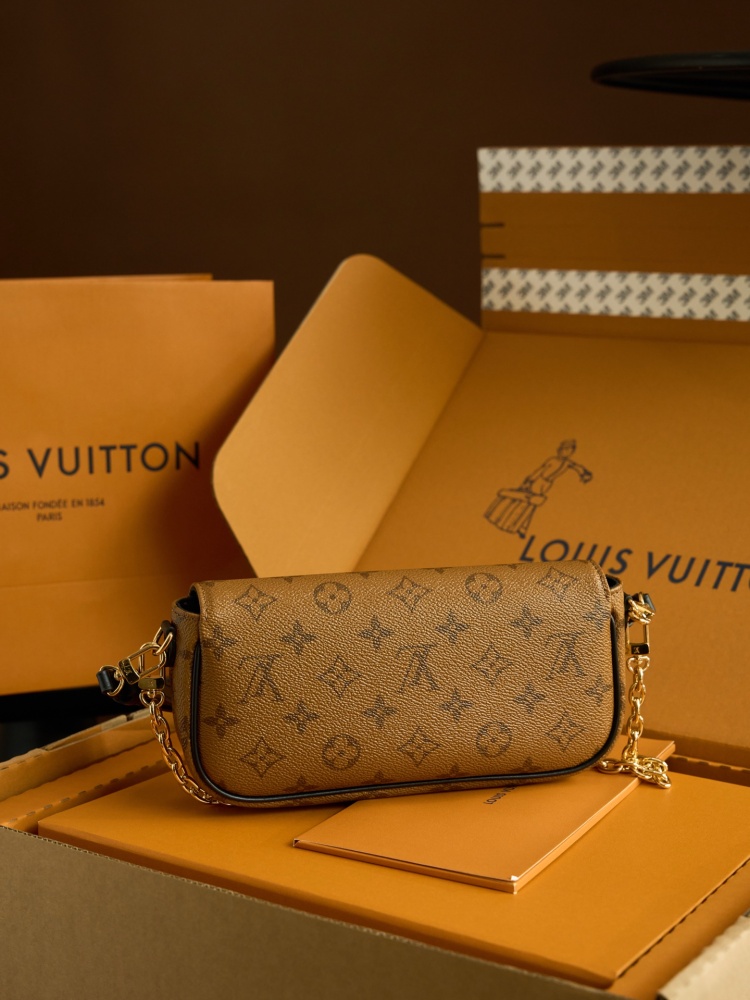 背面細節 LV M26587 手袋 頂級復刻