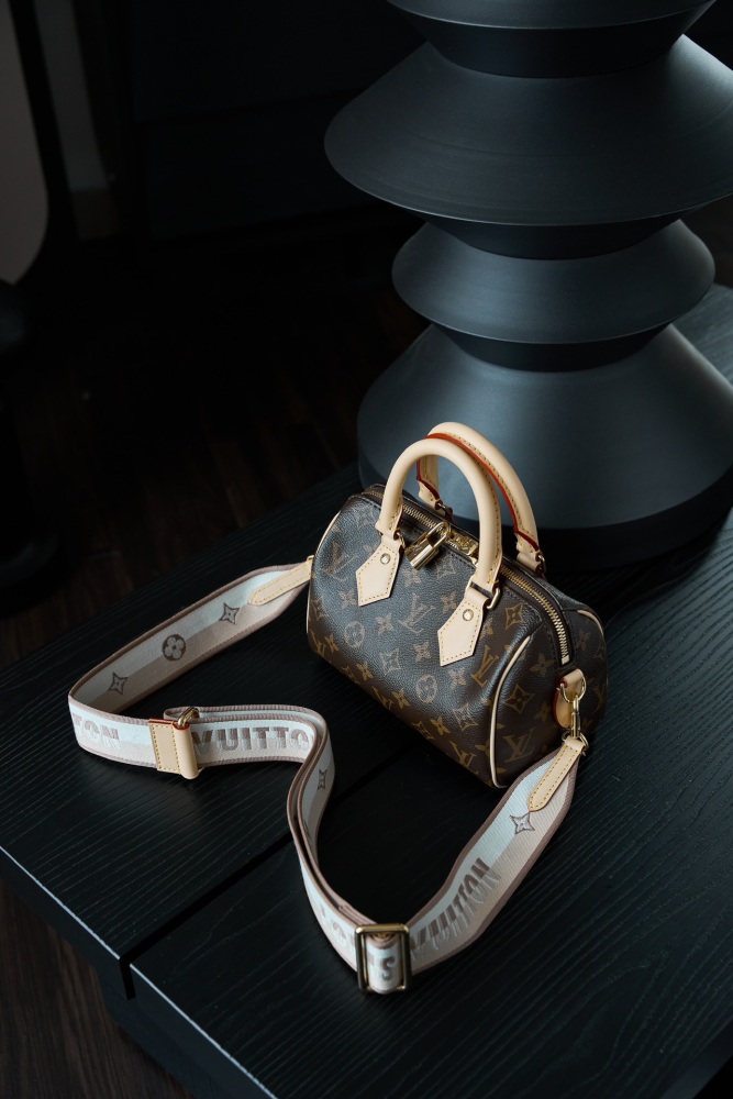 背面細節 LV M46222 SPEEDY 手袋 頂級復刻