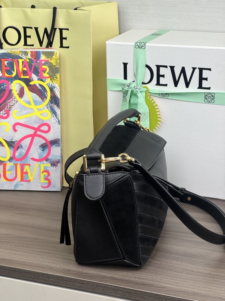 皮革質感特寫 LOEWEPuzzle 小号牛皮 绒面手袋 頂級復刻