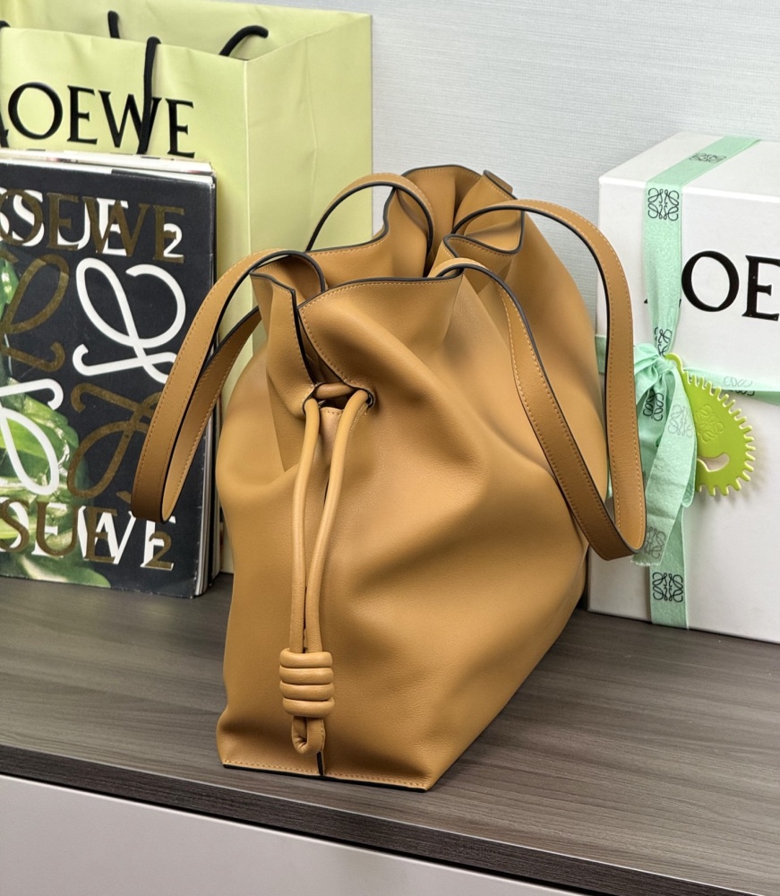 五金件細節 LOEWEFlamenco 福袋 頂級復刻