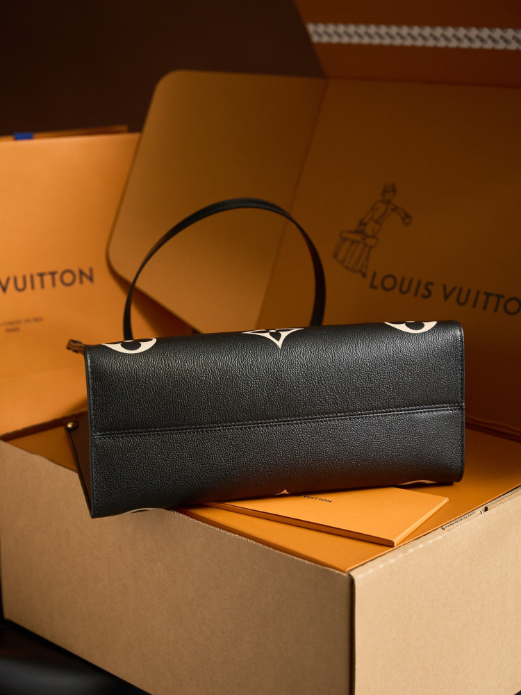 皮革質感特寫 LV M45494 中號手袋 頂級復刻