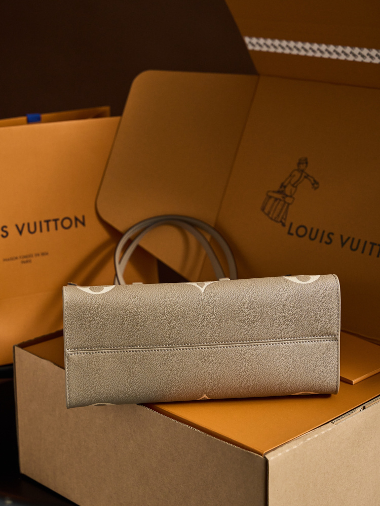 背面細節 LV M45495 中號手袋 頂級復刻