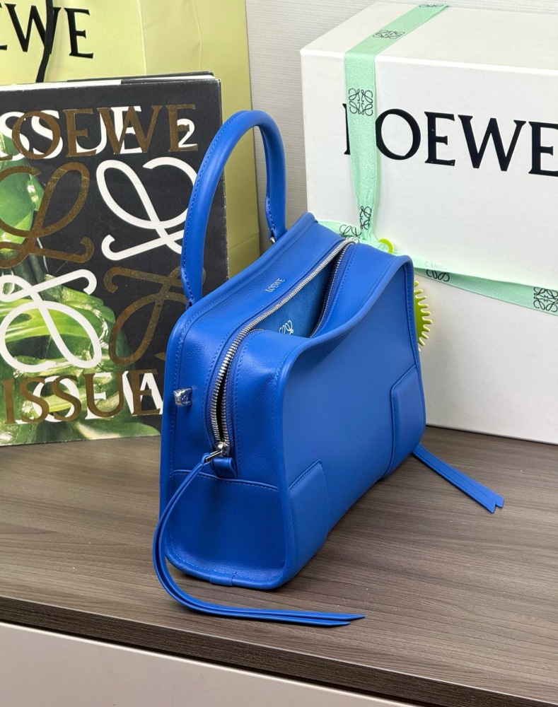 五金件細節 LOEWE小號柔軟牛皮革 Amazona 180 手袋 頂級復刻