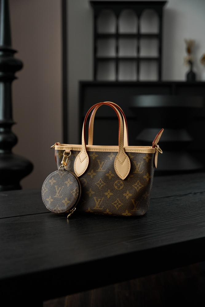 五金件細節 LV M46705 NEVERFUL 手袋 頂級復刻