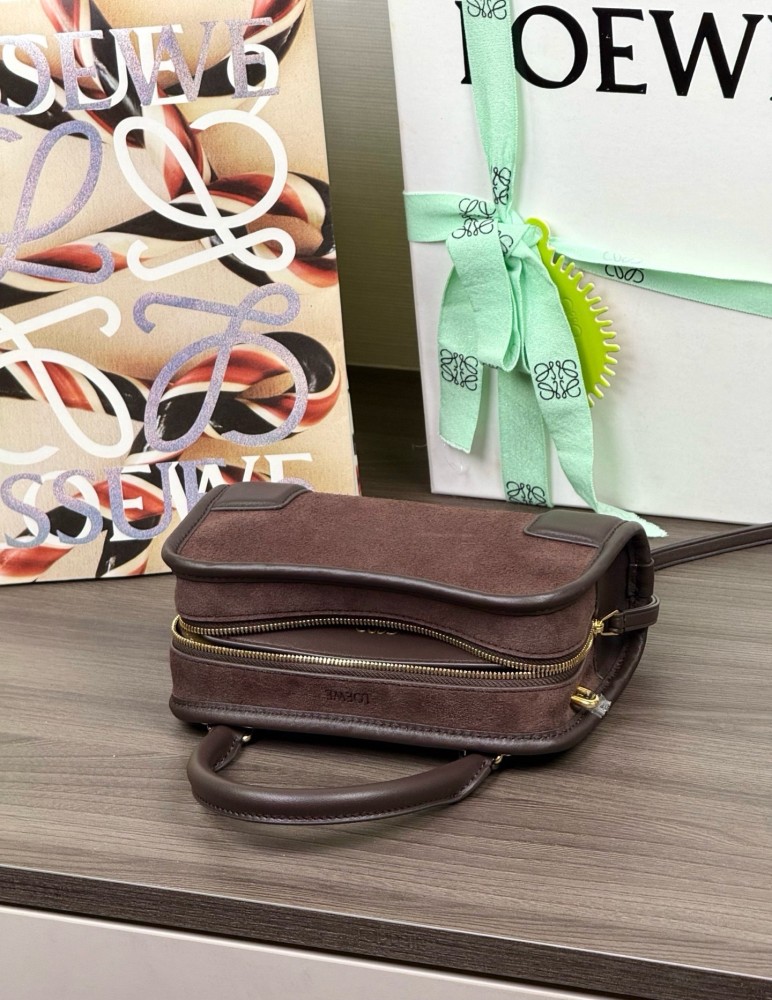 內裡細節 LOEWEMini 柔軟麂皮 Amazona 180 手袋 頂級復刻
