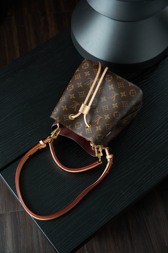 內裡細節 LV M46581 手袋 頂級復刻