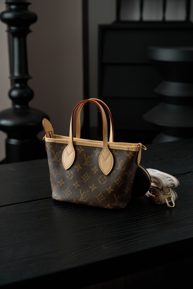 內裡細節 LV M46705 NEVERFUL 手袋 頂級復刻