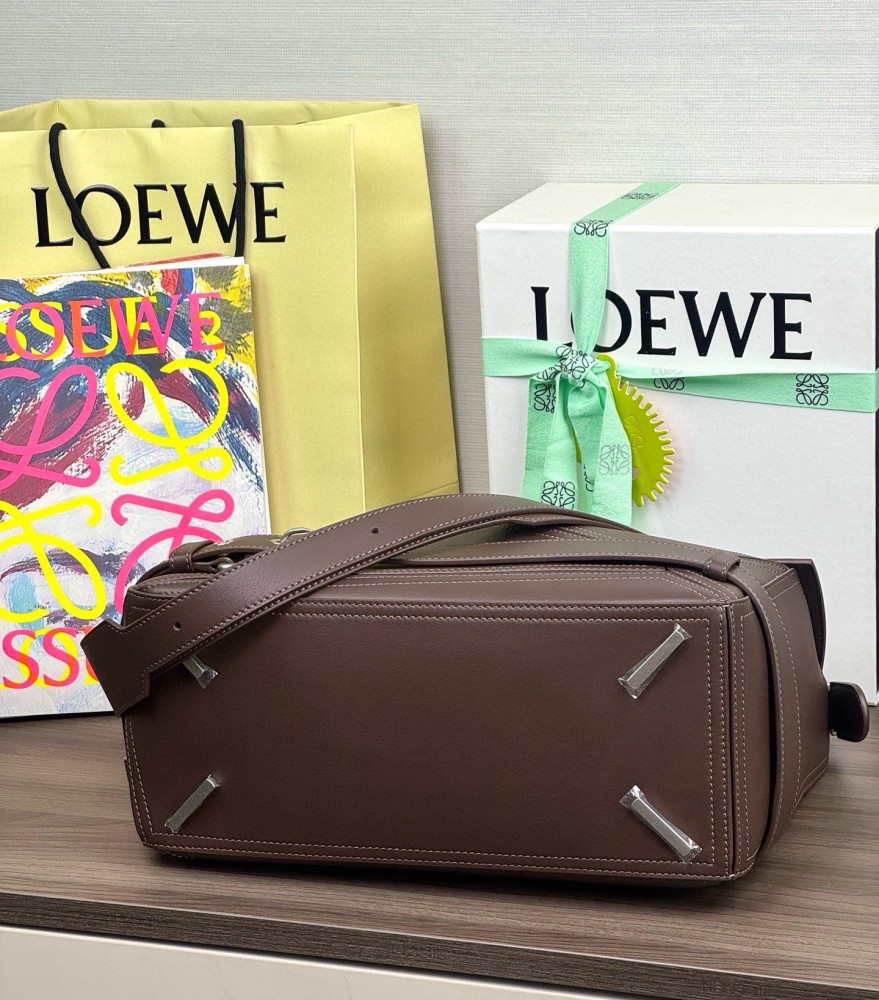 內裡細節 LOEWEPuzzle Biker 机车包 頂級復刻