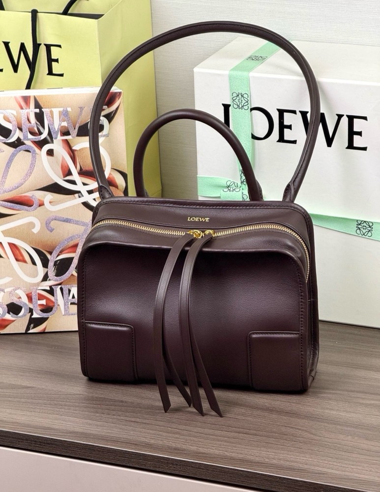 LOEWE Logo特寫 LOEWE小號柔軟牛皮革 Amazona 180 手袋 頂級復刻