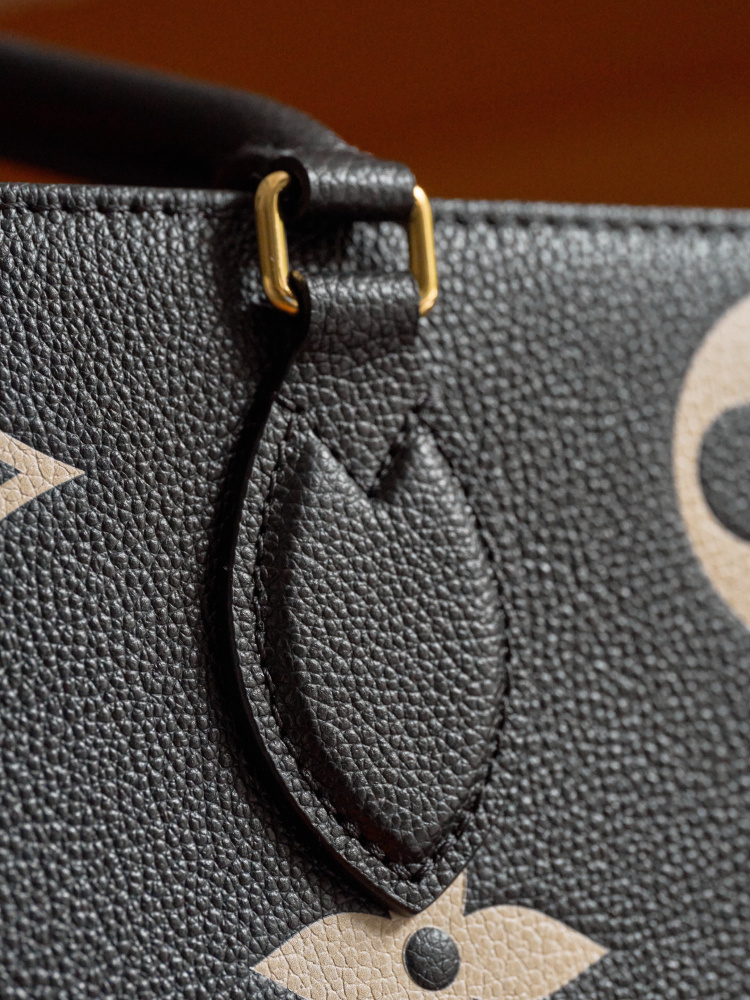 LV Logo特寫 LV M45494 中號手袋 頂級復刻