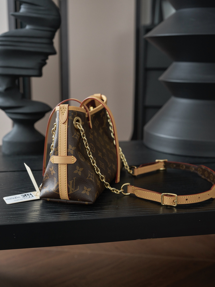 內裡細節 LV M13014 CARRYALL 手袋 頂級復刻