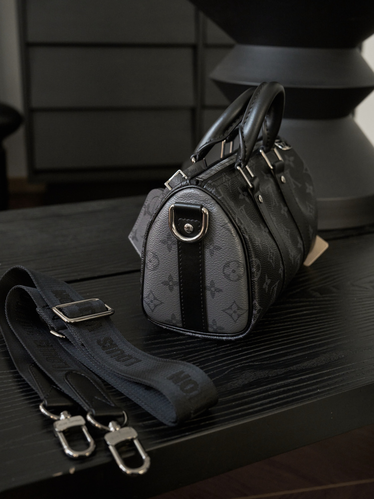 LV Logo特寫 LV M46271 手袋 頂級復刻