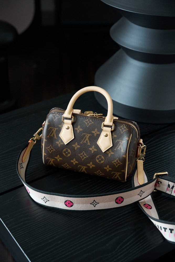 LV Logo特寫 LV M46234 SPEEDY 手袋 頂級復刻