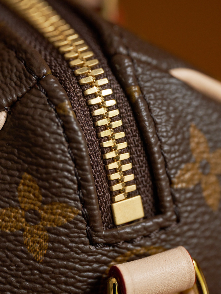肩帶/手把細節 LV M46235 手袋 頂級復刻