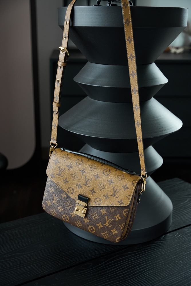 肩帶/手把細節 LV M44876 POCHETTE 手袋 頂級復刻