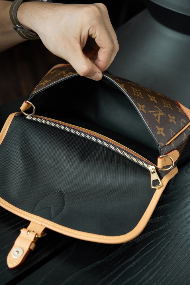 肩帶/手把細節 LV M45985 DIANE 手袋 頂級復刻