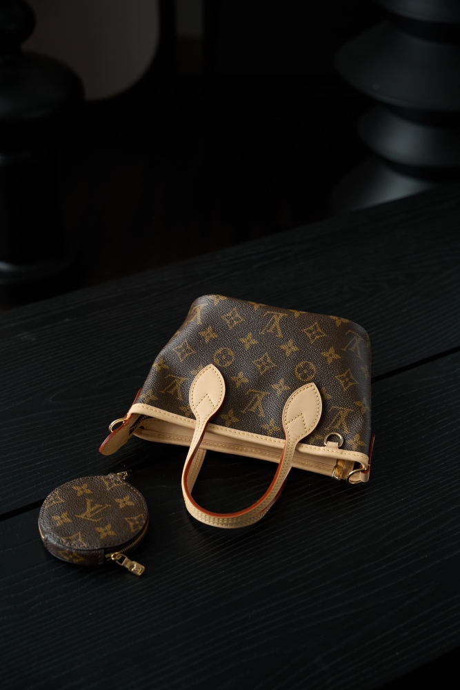 肩帶/手把細節 LV M46705 NEVERFUL 手袋 頂級復刻