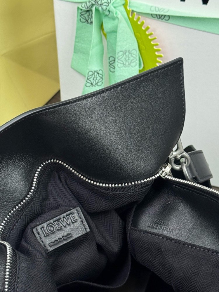 搭配示範 LOEWE手袋 頂級復刻